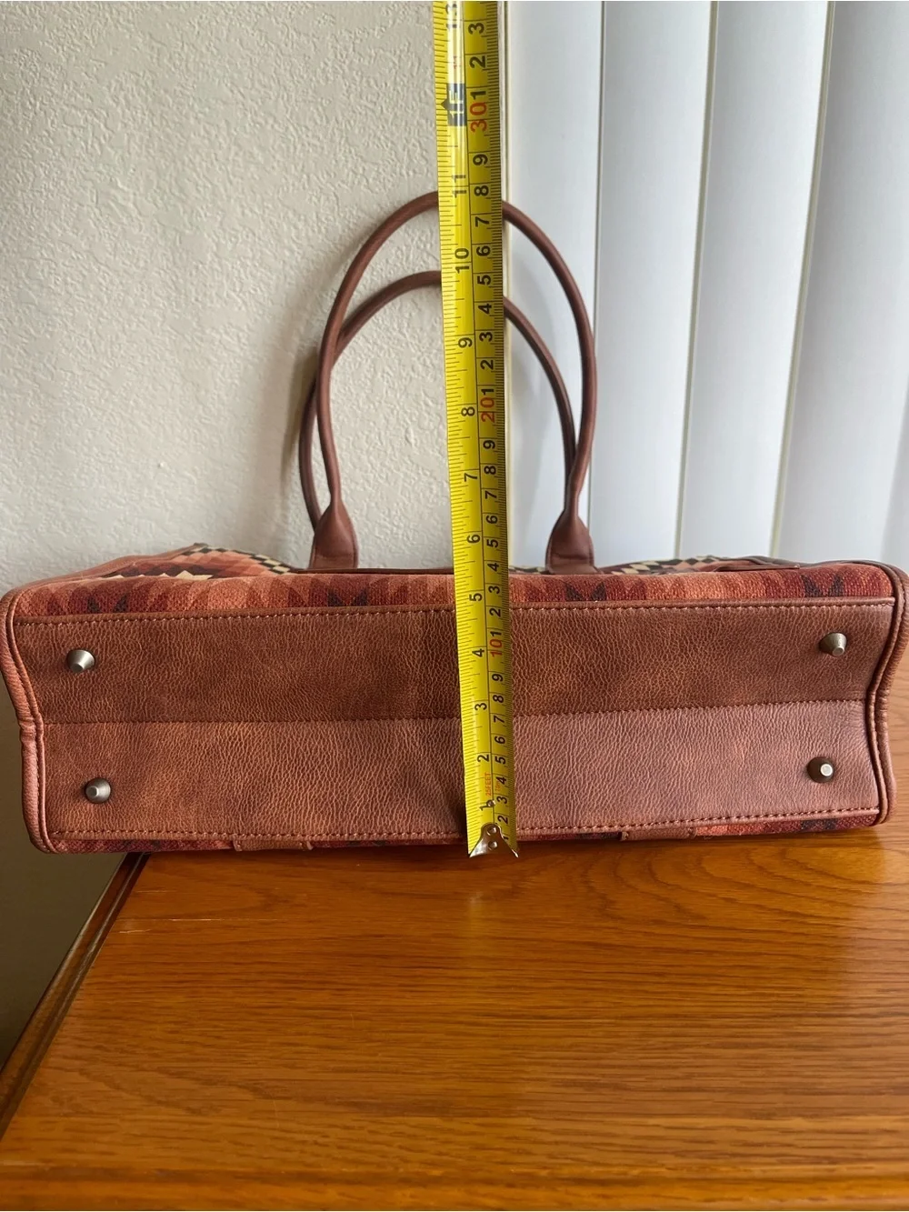 Wrangler Wide Tote Aztec Retro Print - Picture 6 of 12